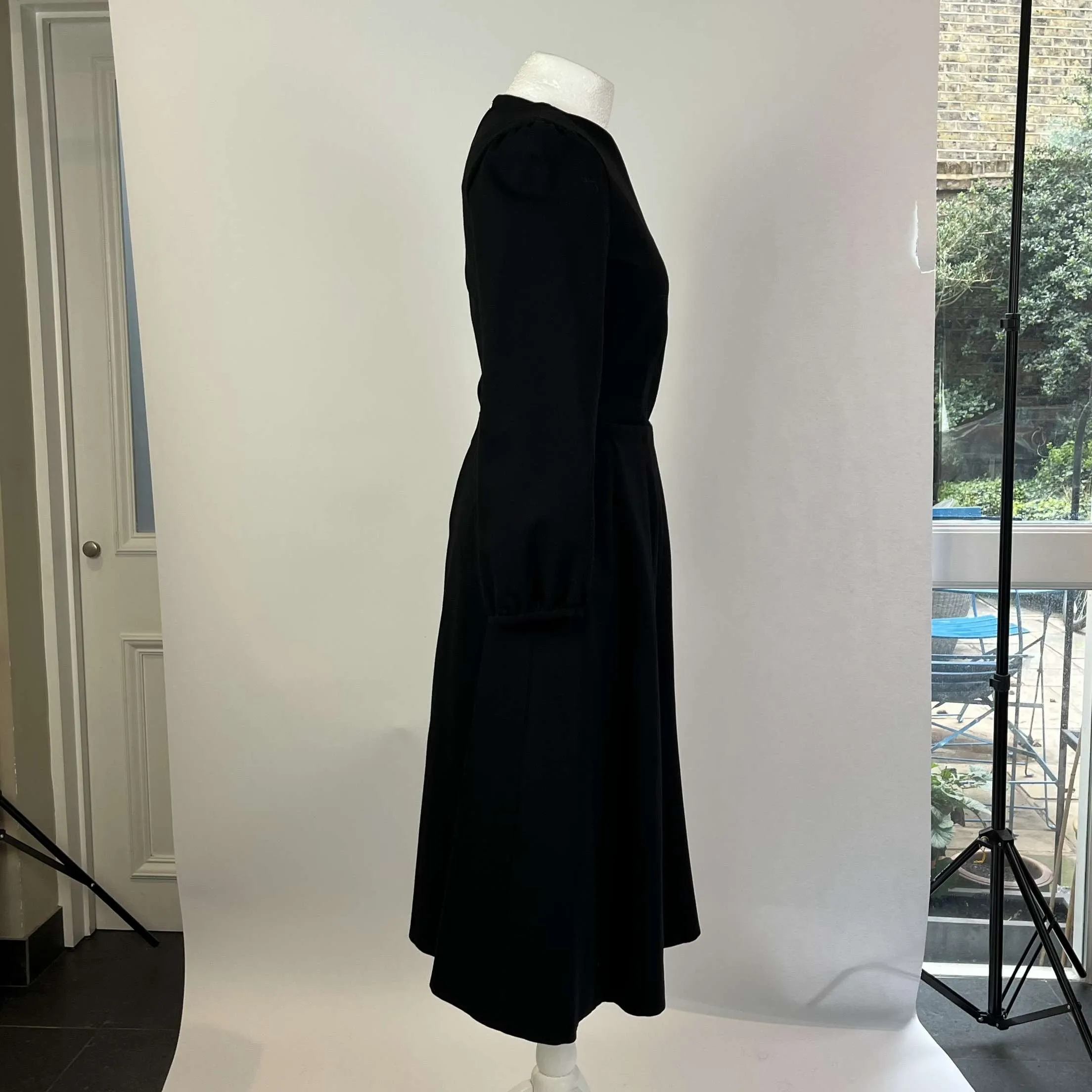 Rochas 900 Simple Black Flared Midi Dress XS